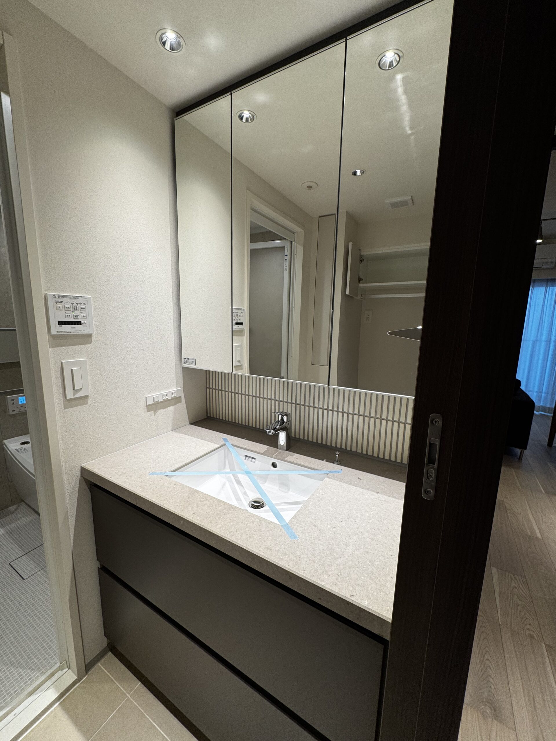 プレミスト神楽坂 洗面台